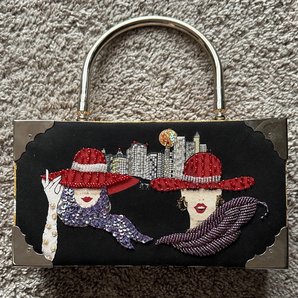 Braciano cigar box EUC purse. Metal handle & hook latch. Clean interior material